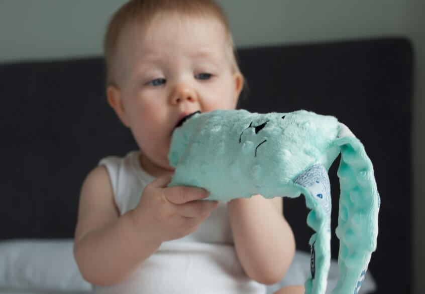 嬰兒玩具推薦促進肢體協調